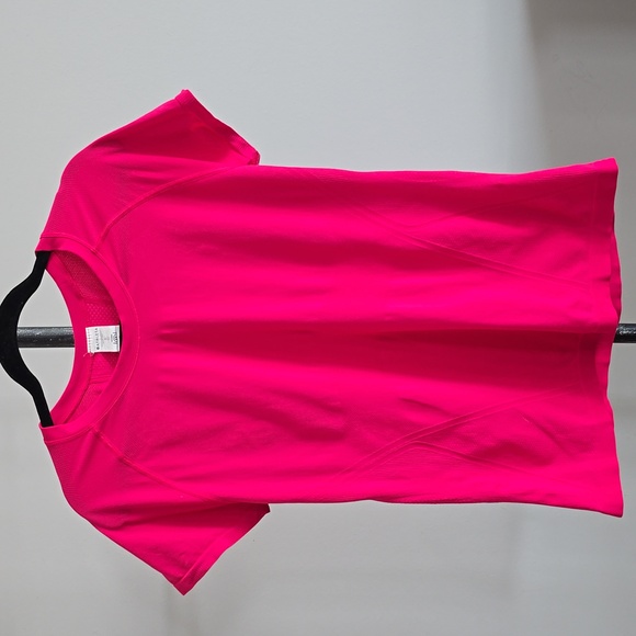 Athleta Momentum Seamless Short Sleeve In Hot Pink - Picture 1 of 7